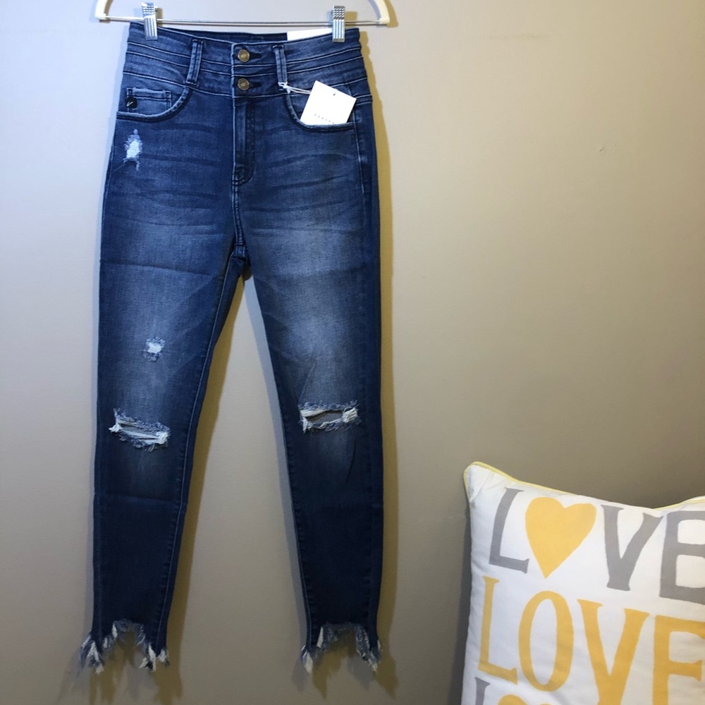 NWT KanCan Jeans Size 7/27